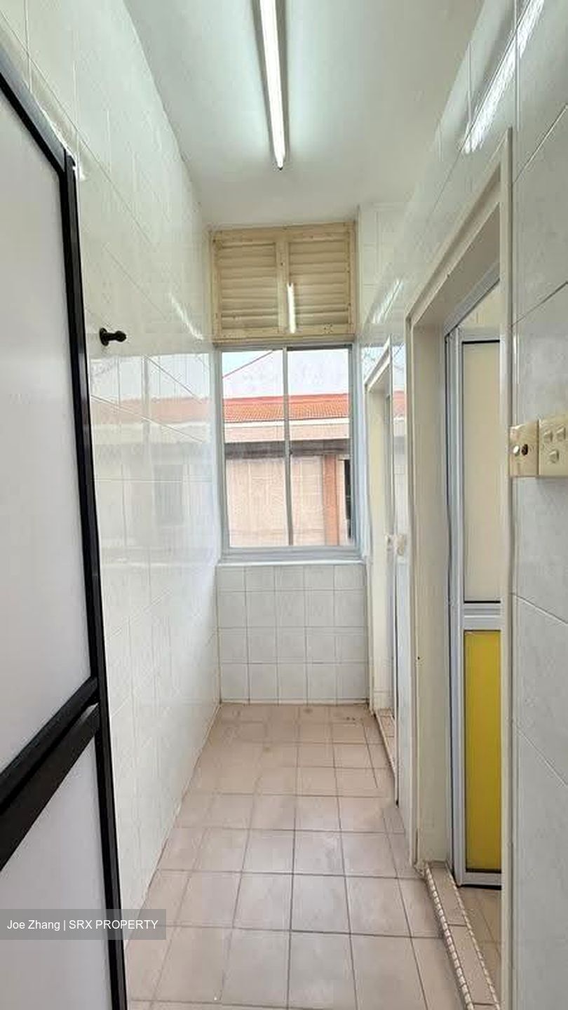 Golden Mile Food Centre (D7), Office #619402941